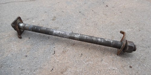 Honda 250 rear spindle - honda,