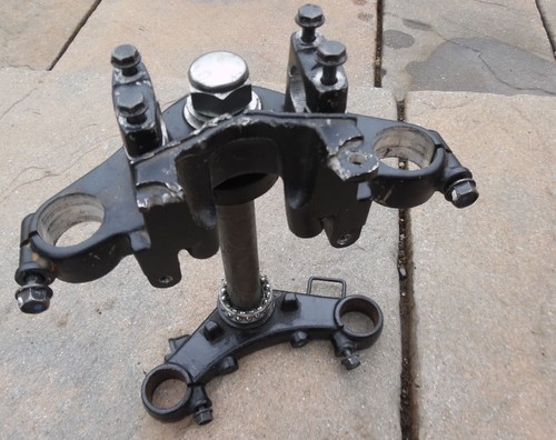 Honda 250 triple clamps - 250,