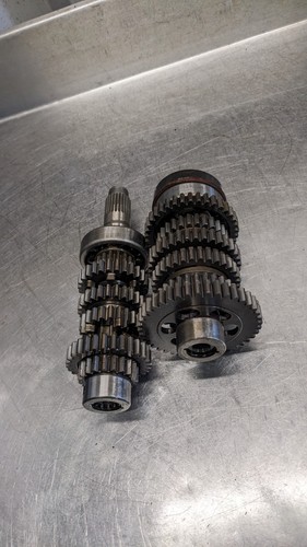 Honda cb250t gearbox input - honda,